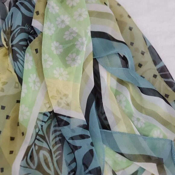 Green multi colored nylon neck scarf - Picture 3 of 3